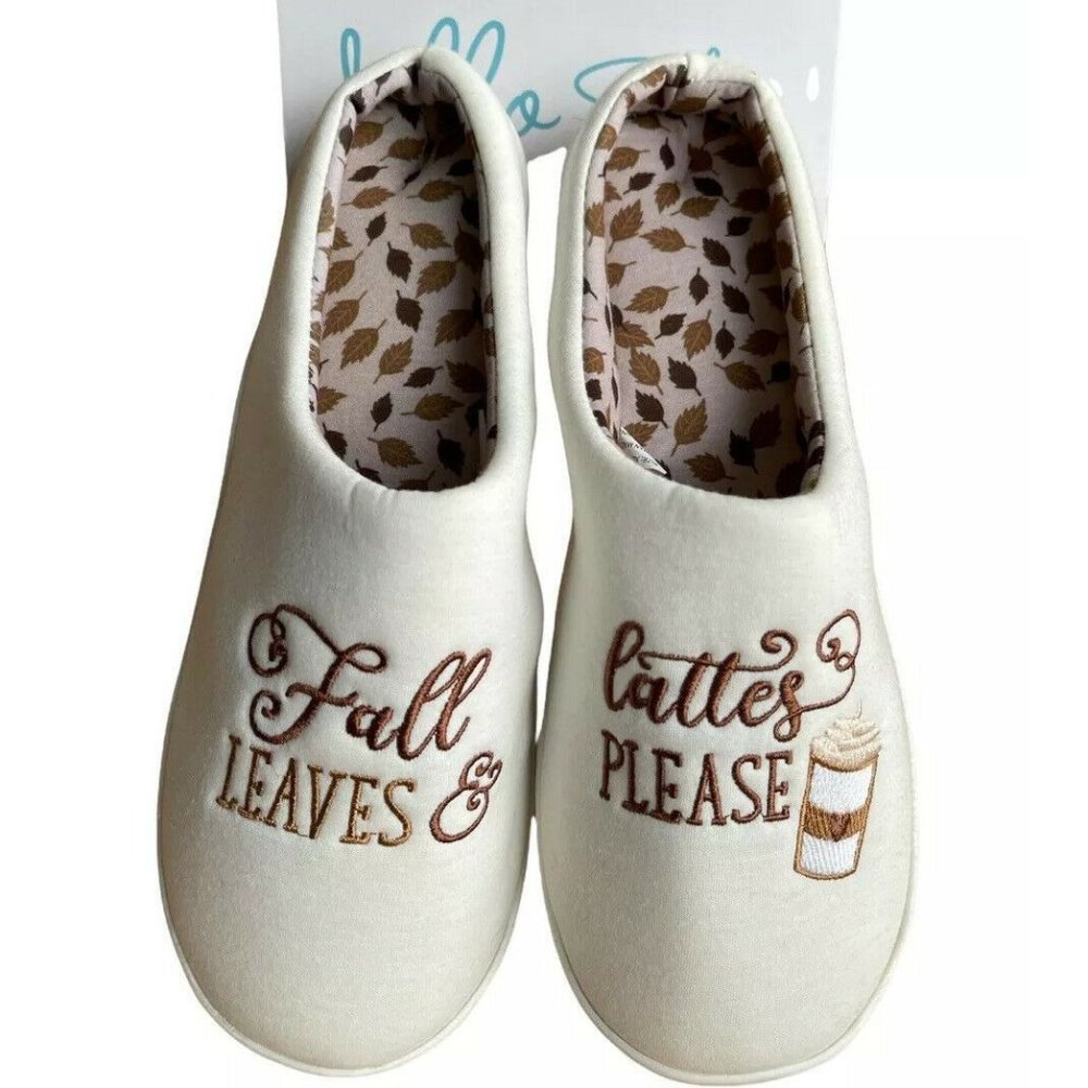 🌹Women’s Slippers Size S(5-6)Hello Soho Fall Leaves Beige Embroidery